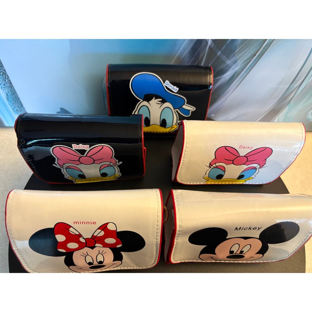 🦋 KIDS/MINI PURSE: Disney Mini Mouse Black Faux Leather Shoulder Bag, NWOT - Picture 8 of 11
